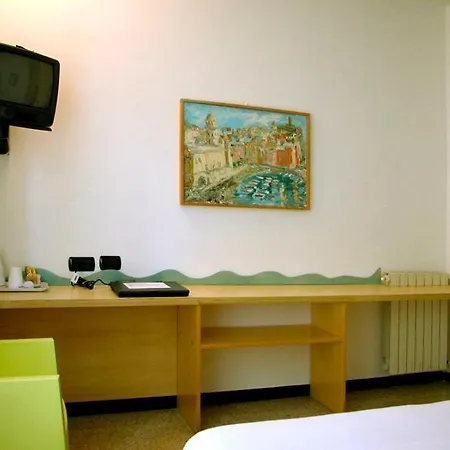 Affittacamere Tonino Basso Vernazza Room photo